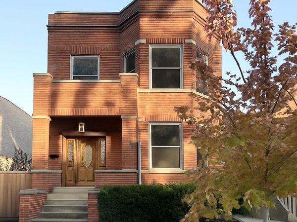 3309 S Lowe Avenue, Chicago, IL 60616