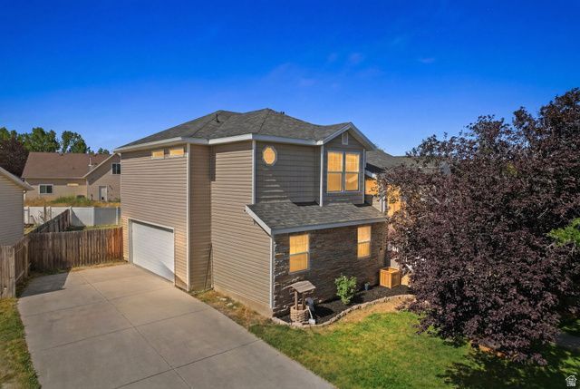 331 Durocher Ln, Tooele, UT 84074 Main Photo
