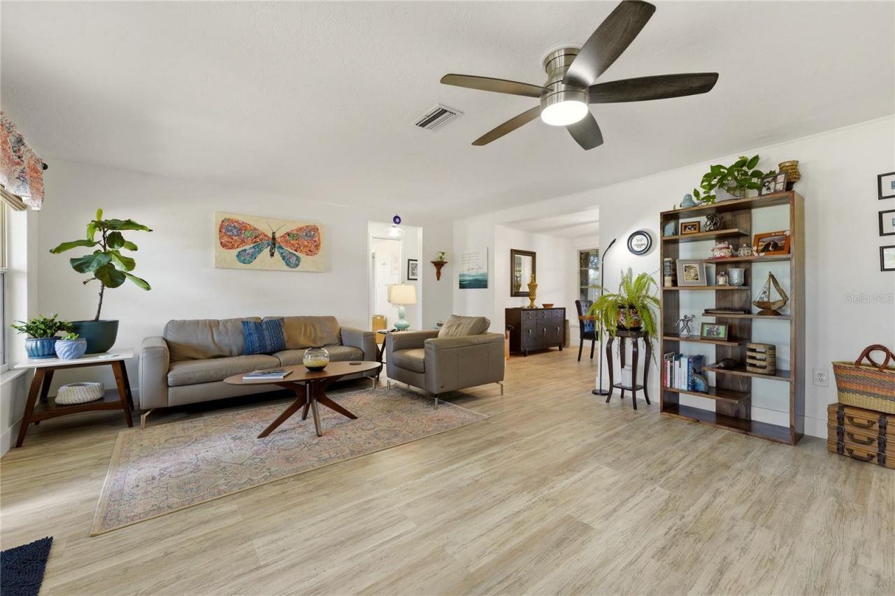 459 E Baffin Drive, Venice, FL 34293 Photo