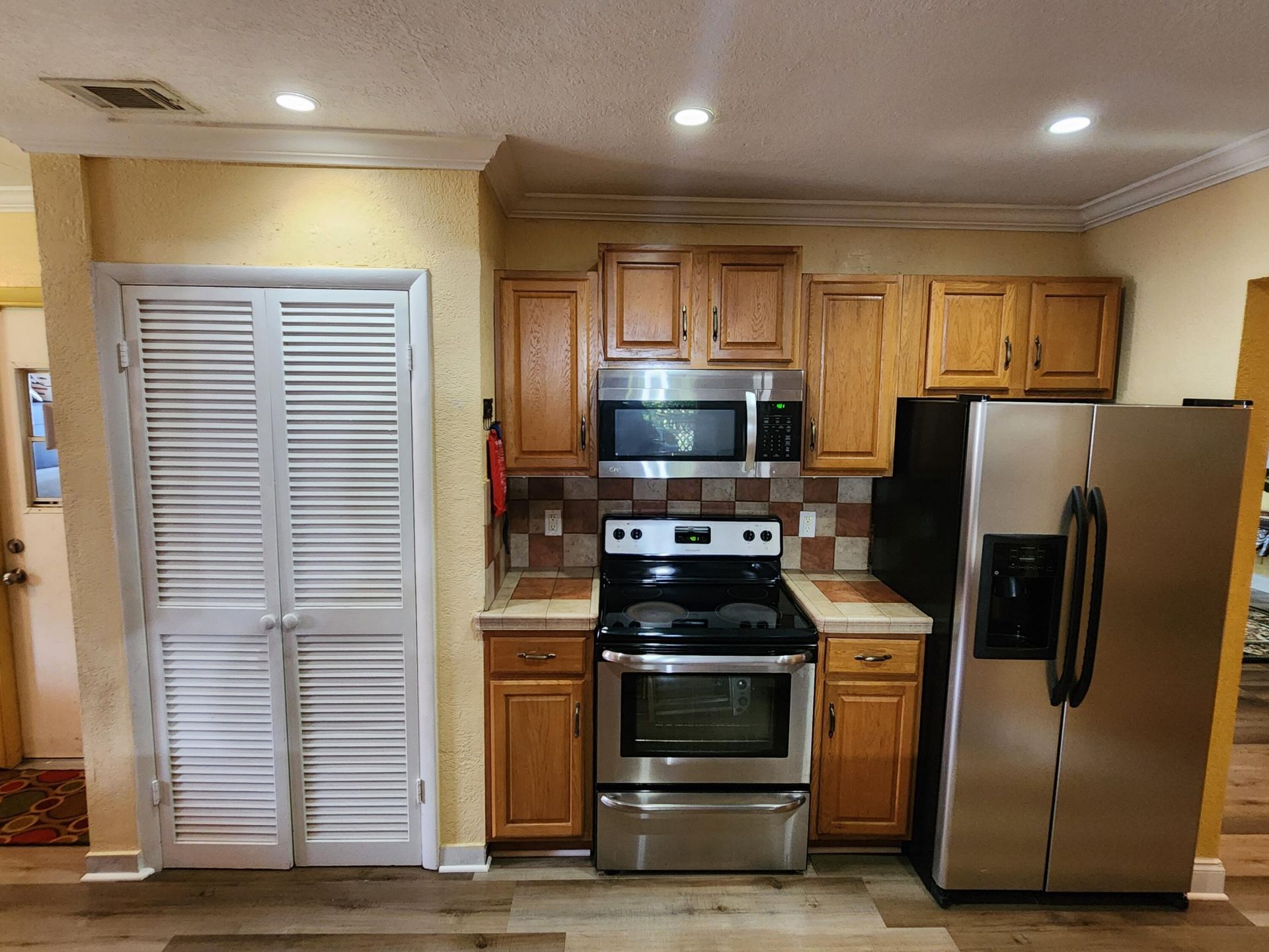 3654 NW 27th Street, Lauderdale Lakes, FL 33311 Photo