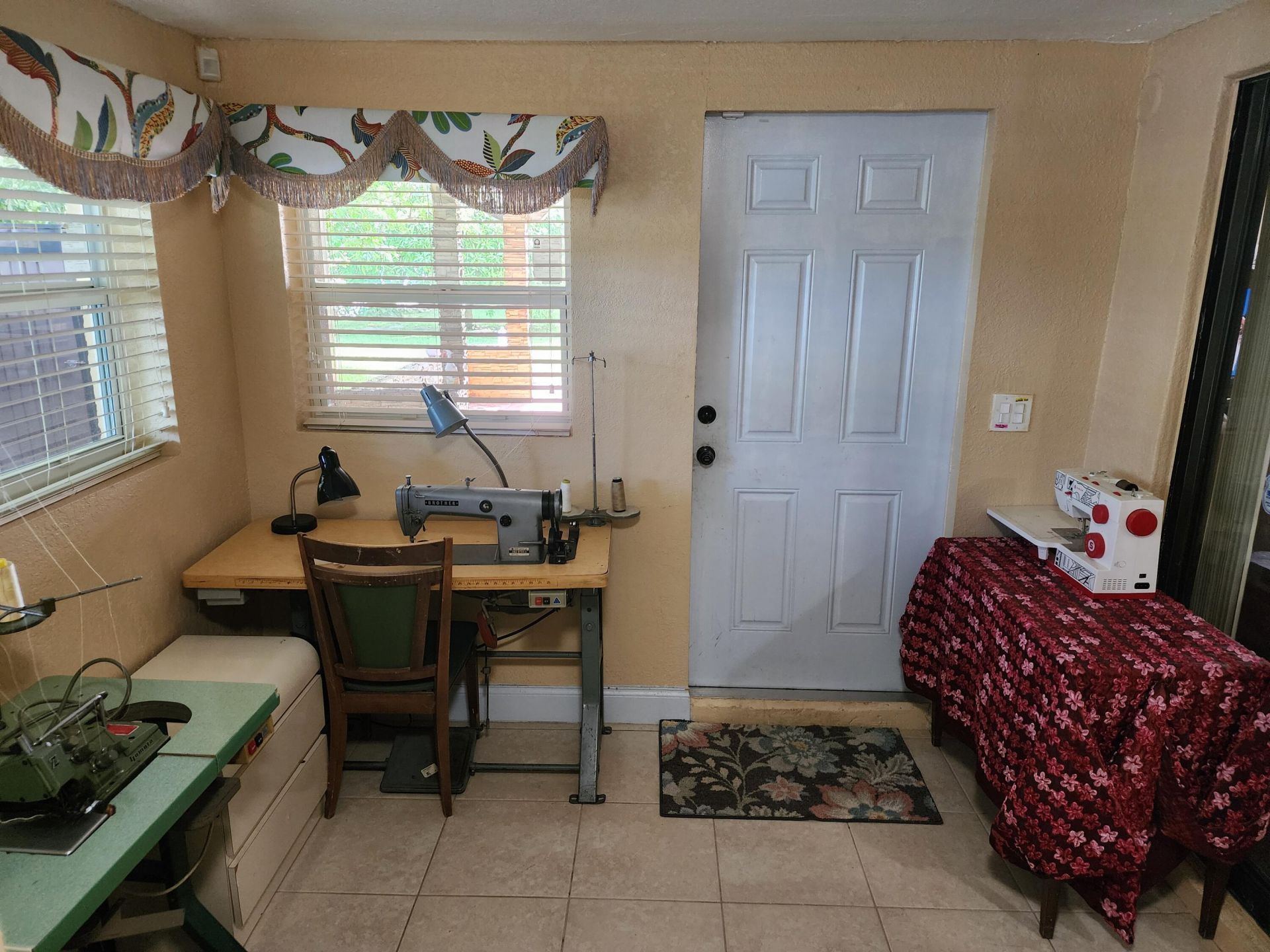 3654 NW 27th Street, Lauderdale Lakes, FL 33311 Photo
