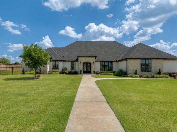 2418 NW 223rd Street, Edmond, OK 73025