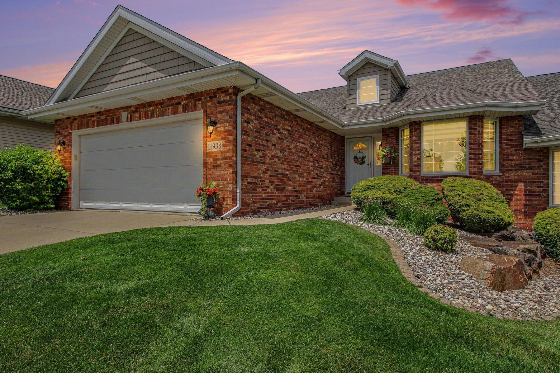 11938 W 108th Place, Saint John, IN 46373 Main Photo