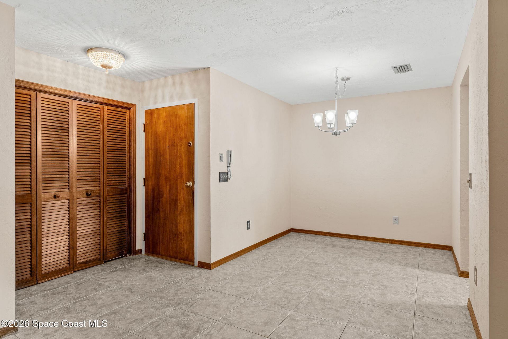 9030 York Lane, Unit 12d, West Melbourne, FL 32904 Photo