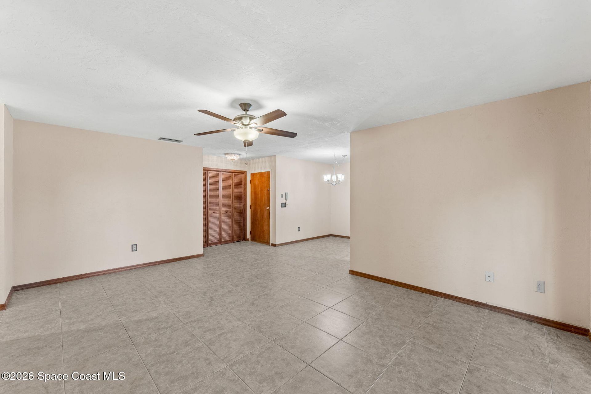 9030 York Lane, Unit 12d, West Melbourne, FL 32904 Photo