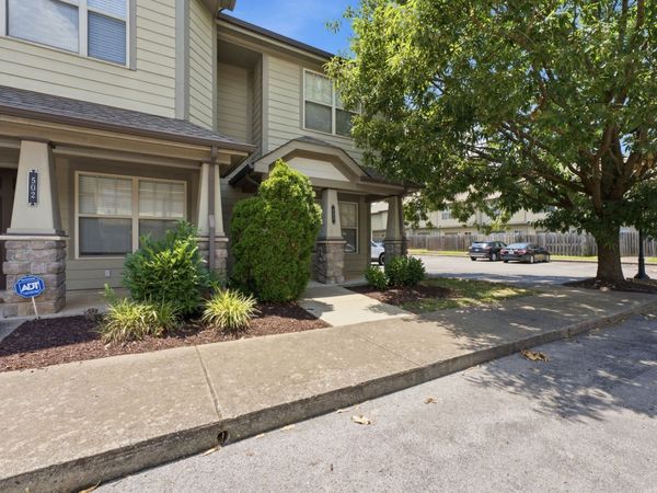 105 4th Ave , Unit 503, Murfreesboro, TN 37130