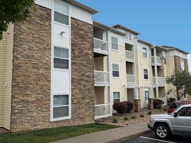 510 DAVIS MILL DR, Unit 304, Harrisonburg, VA 22801