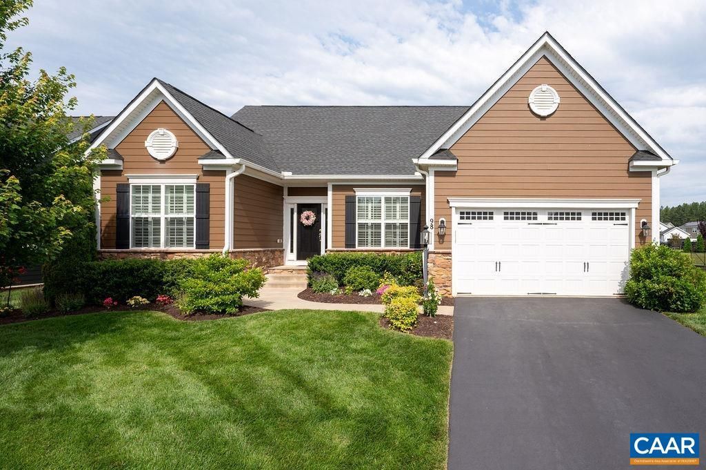 98 Heritage Dr, Zion Crossroads, VA 22942 Main Photo