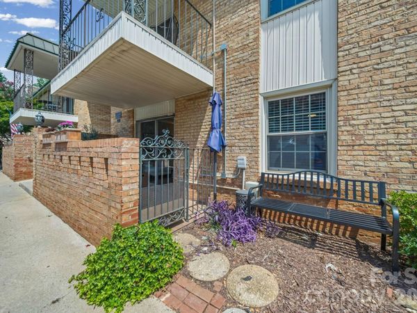 4739 Hedgemore Drive, Unit N, Charlotte, NC 28209