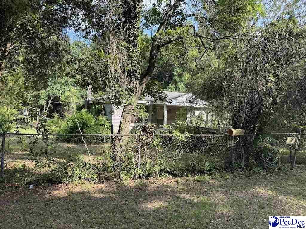 49 Robinson St. Photo 4