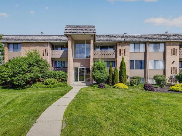 2106 Pauline Boulevard, Unit 202, Ann Arbor, MI 48103