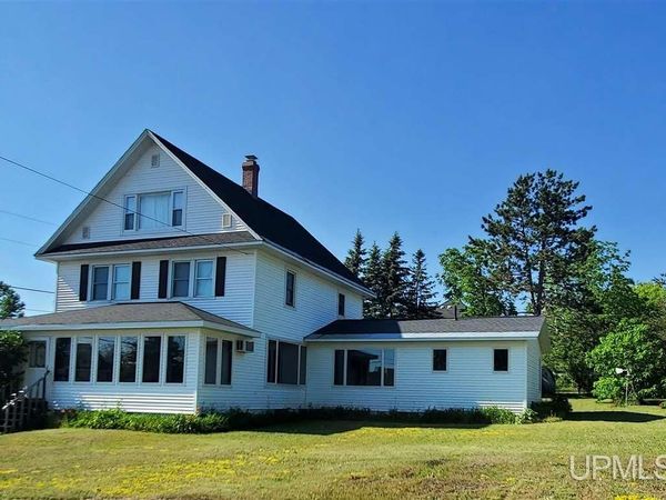 1249 Cedar Street, Hancock, MI 49930