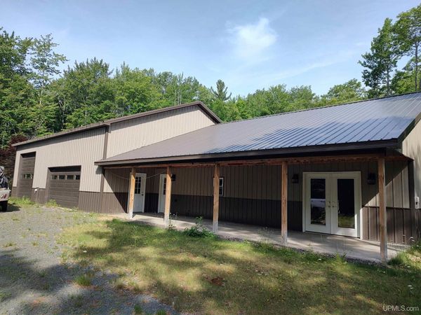 4605 S Sidnaw Road, Duncan Twp, MI 49961