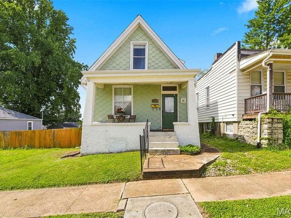 6744 Wise Avenue, St Louis, MO 63139
