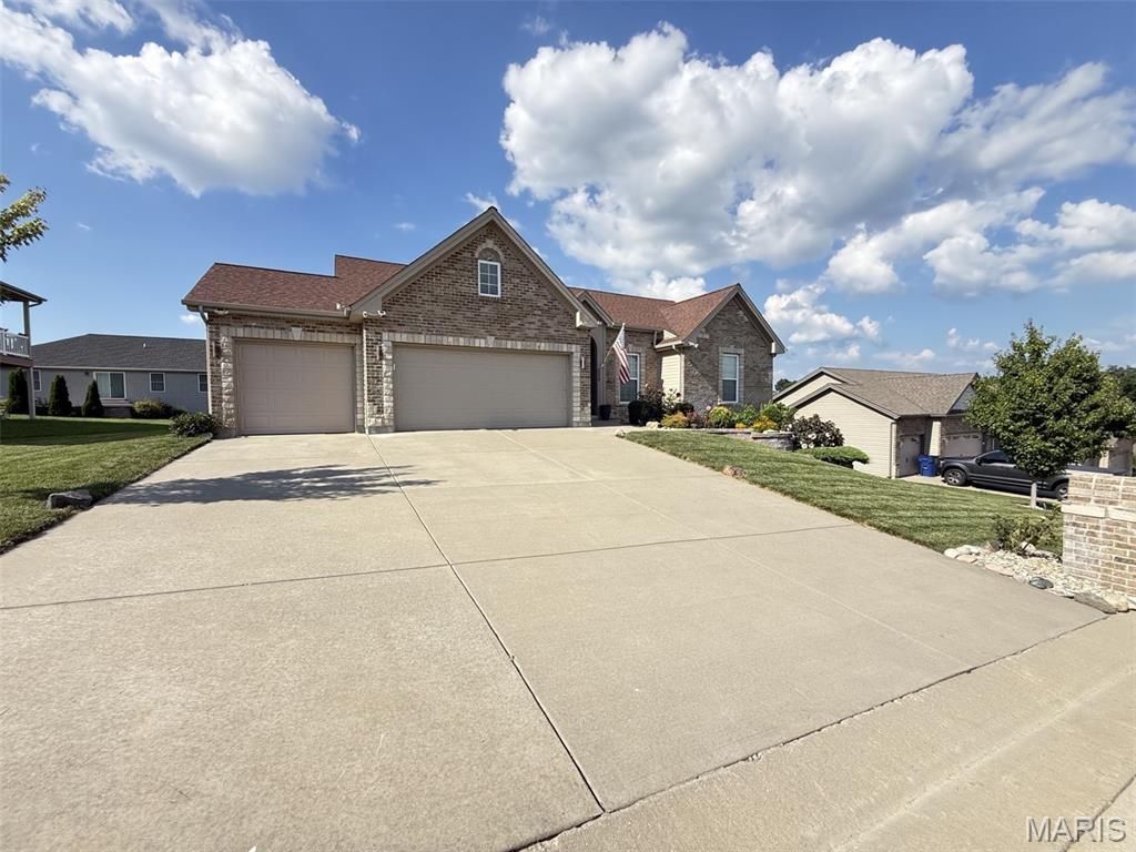 2347 Fire Crest Court , Washington, MO 63090 Main Photo