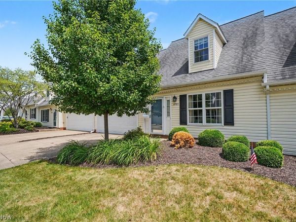 4983 Bar Harbor Lane , Stow, OH 44224