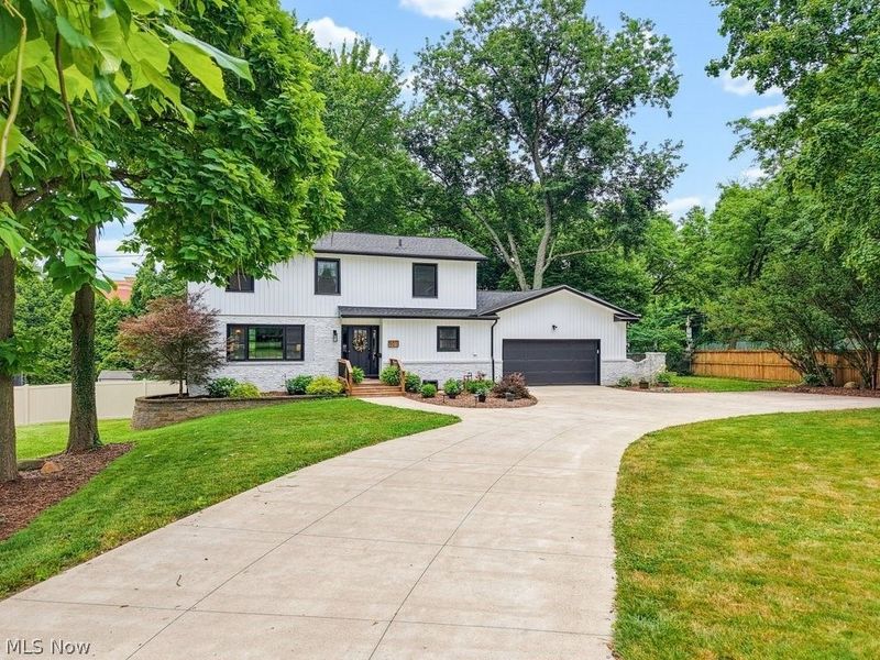501 Merriman Road, Akron, OH 44303 Photo 3