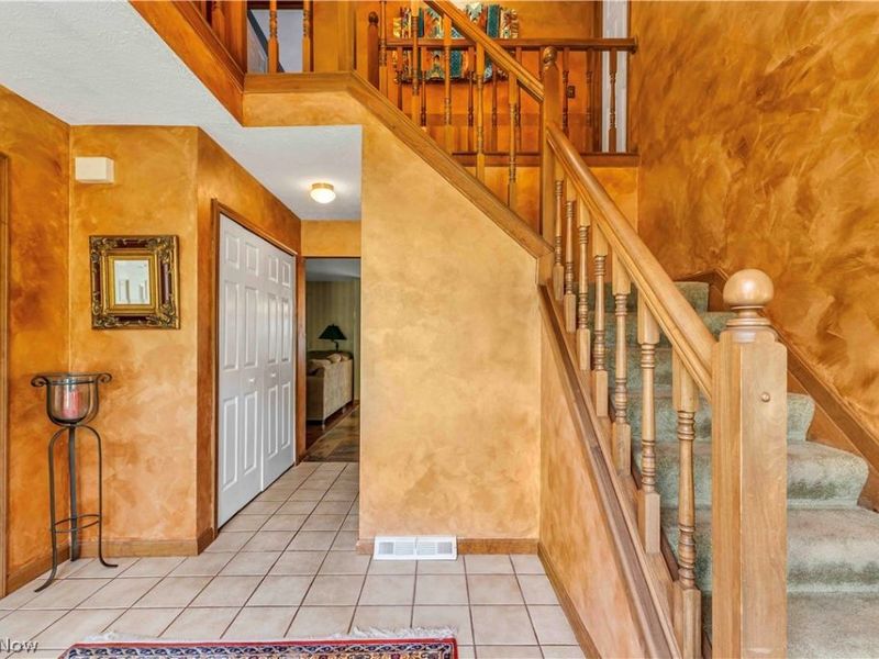 10335 Thompson Rye Circle , Twinsburg, OH 44087 Photo 2