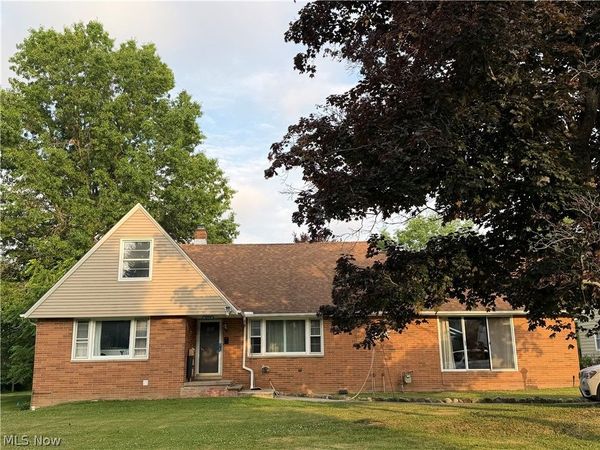 26314 N Woodland Road , Beachwood, OH 44122