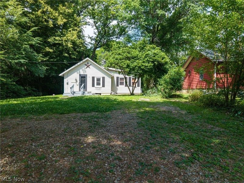 301 21st Street NW, Massillon, OH 44647 Photo 2