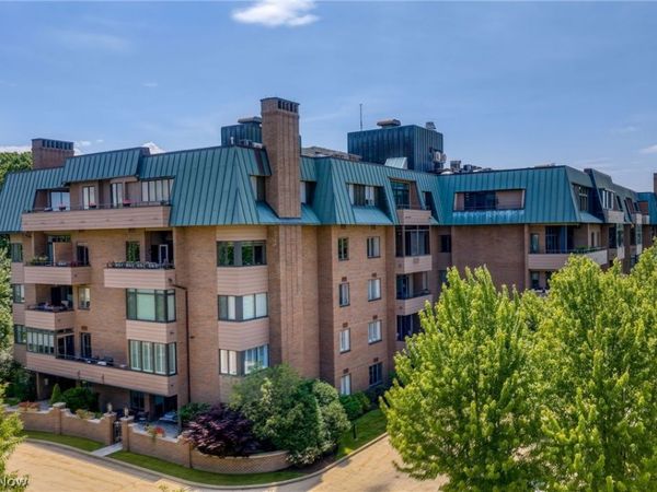 5150 Three Village Drive, Unit LLD, Lyndhurst, OH 44124