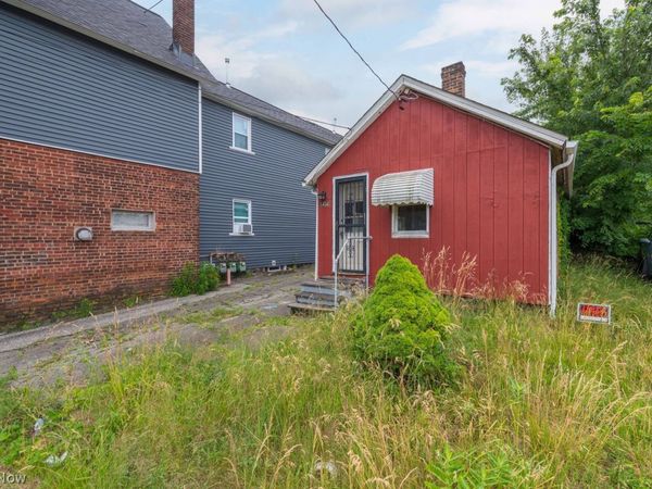 1434 E 45th Street, Cleveland, OH 44103