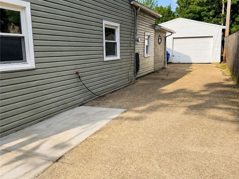 4023 Gregus Avenue, Lorain, OH 44055 Photo 24