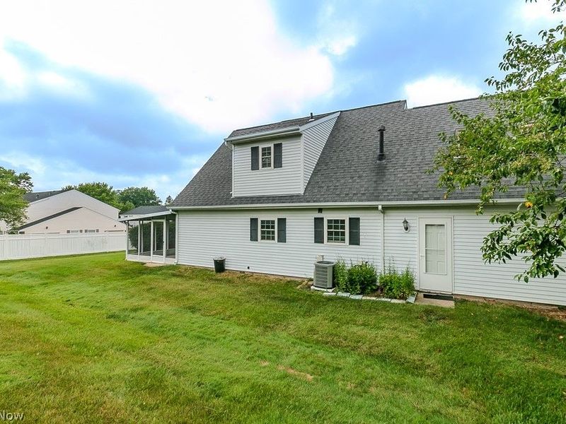 9834 Highgate Court, Concord Township, OH 44060 Photo 6