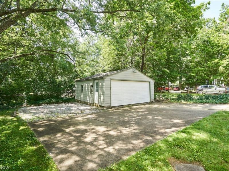 1036-1038 Emma Avenue, Akron, OH 44302 Photo 12