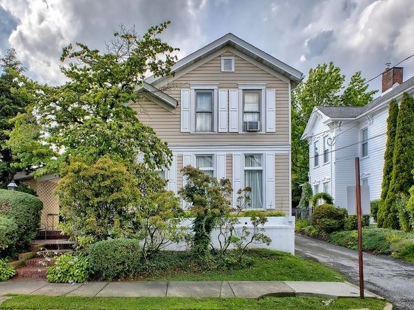 200 College Ave, Mount Pleasant, PA 15666