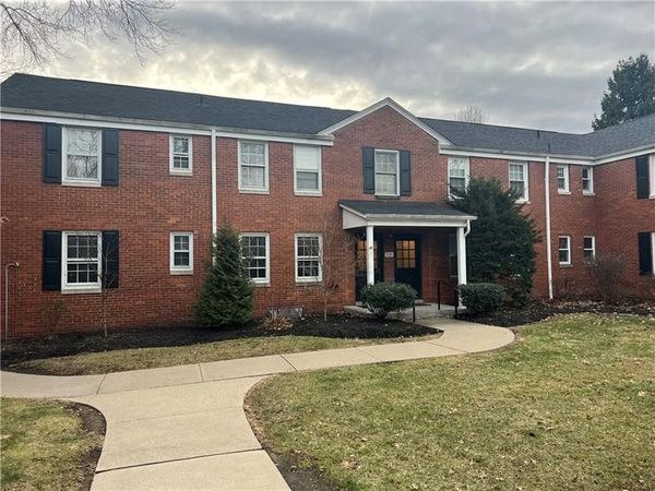 834 Thorn St , Unit 24, Sewickley, PA 15143