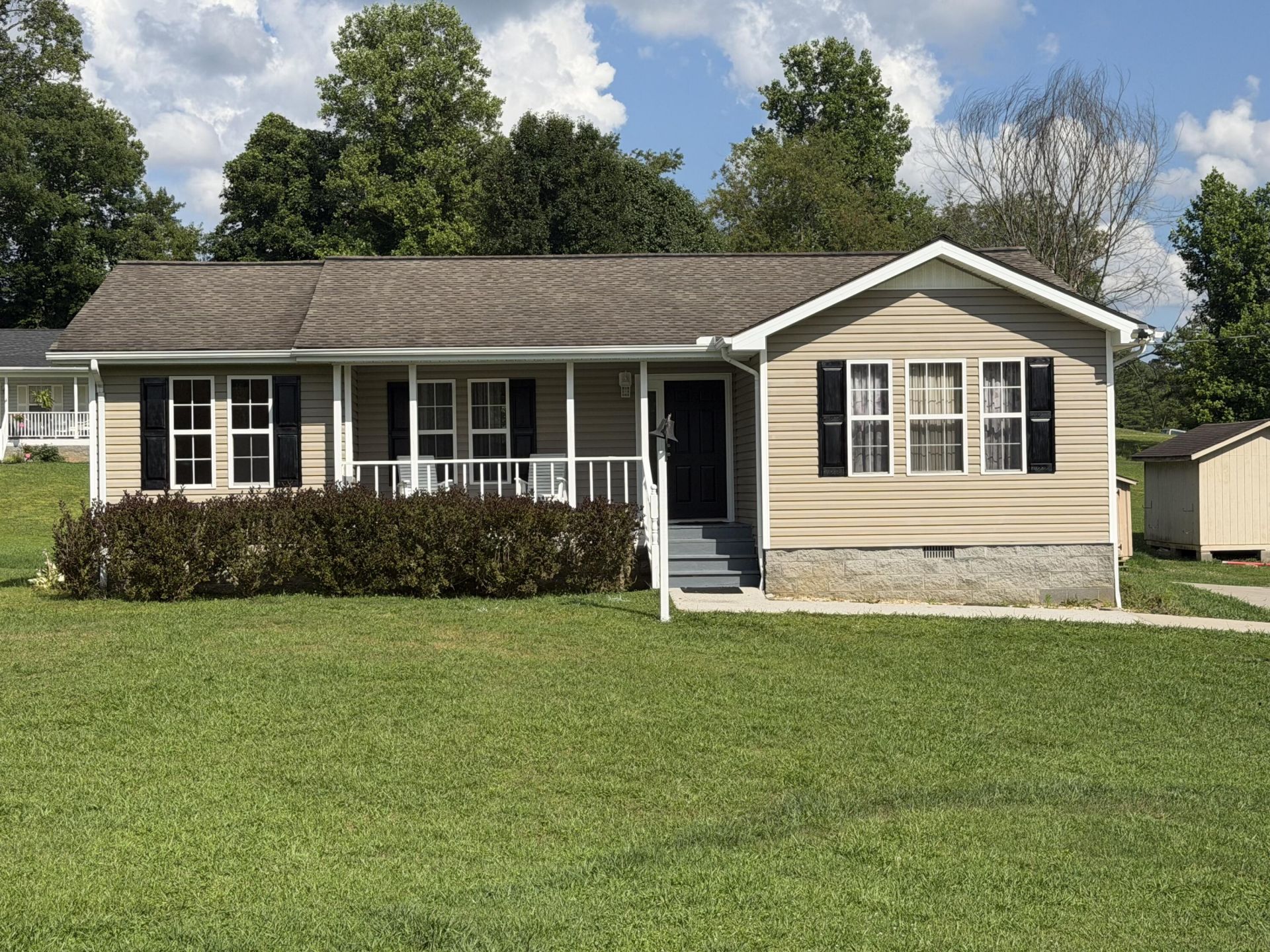 208 Macbennett Drive, Williamsburg, KY 40769 Main Photo