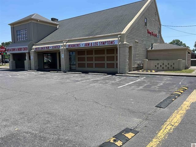 1002 Cuba Road, Mayfield, KY 42066