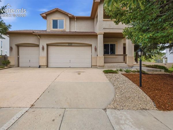 3335 Hollycrest Drive, Colorado Springs, CO 80920
