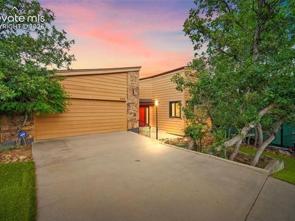 609 Crystal Hills Boulevard, Manitou Springs, CO 80829