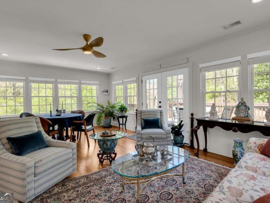 Property Image 38