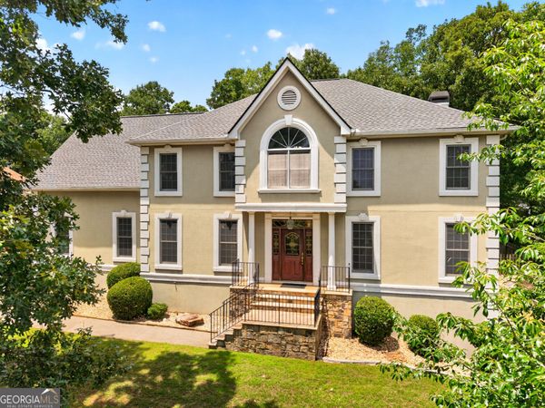5490 Hampstead Way, Johns Creek, GA 30097