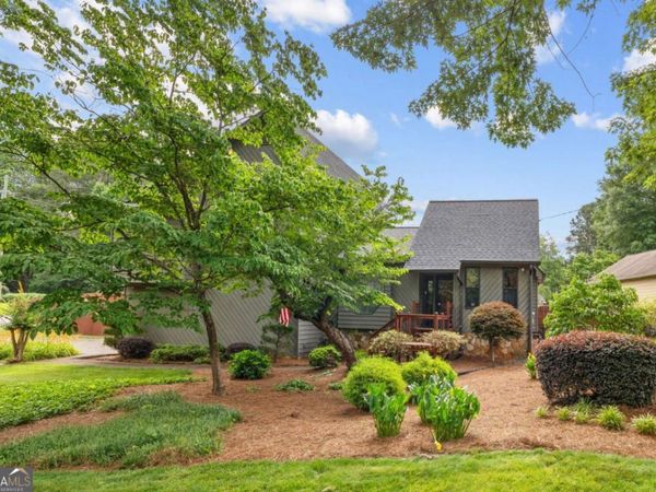 4071 Stephanie Court NW, Kennesaw, GA 30152