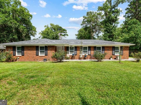 5528 Garrard Avenue, Savannah, GA 31405