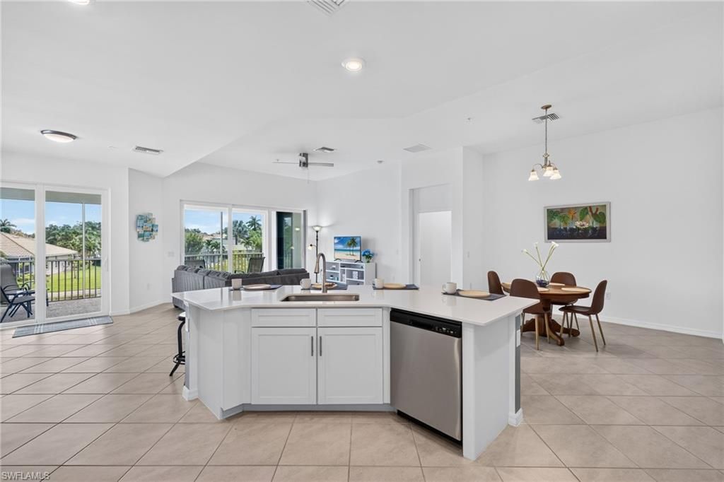12051 Santaluz Dr , Unit 201, Fort Myers, FL 33913 Photo
