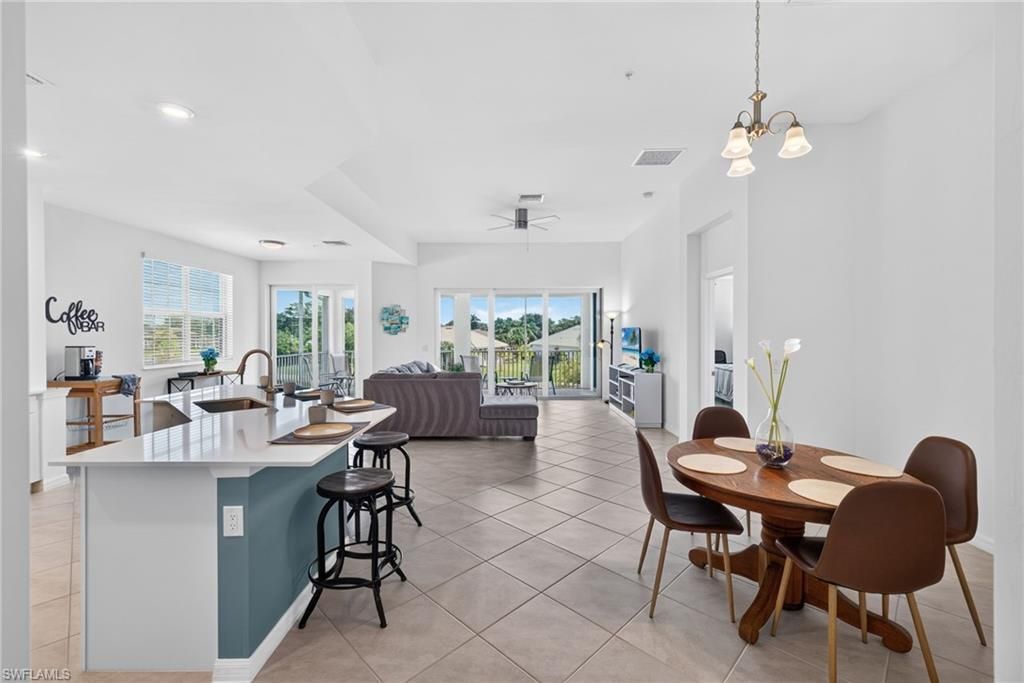 12051 Santaluz Dr , Unit 201, Fort Myers, FL 33913 Photo