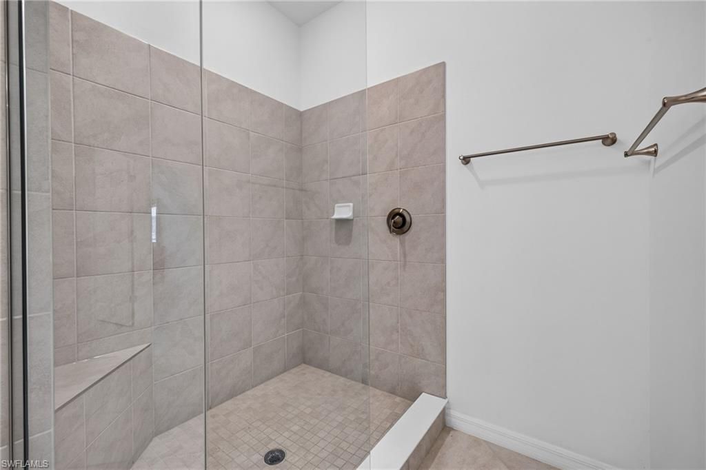 12051 Santaluz Dr , Unit 201, Fort Myers, FL 33913 Photo