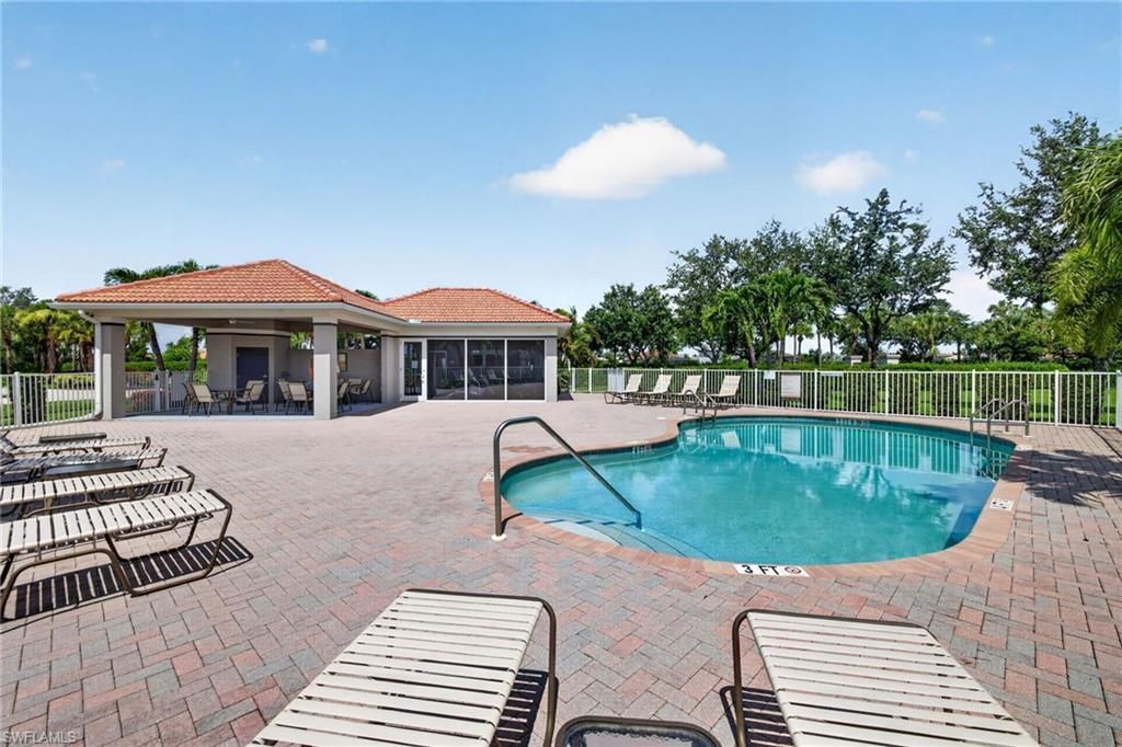 12051 Santaluz Dr , Unit 201, Fort Myers, FL 33913 Photo