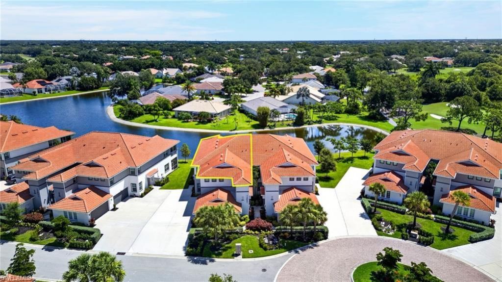 12051 Santaluz Dr , Unit 201, Fort Myers, FL 33913 Photo