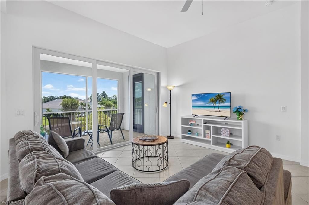 12051 Santaluz Dr , Unit 201, Fort Myers, FL 33913 Photo