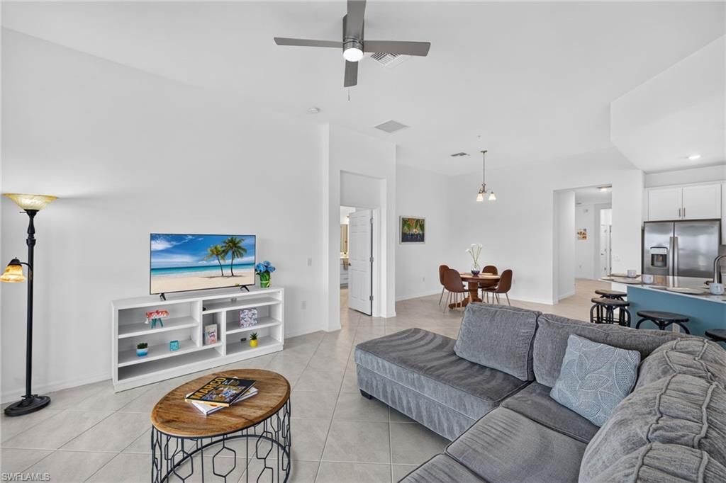 12051 Santaluz Dr , Unit 201, Fort Myers, FL 33913 Photo
