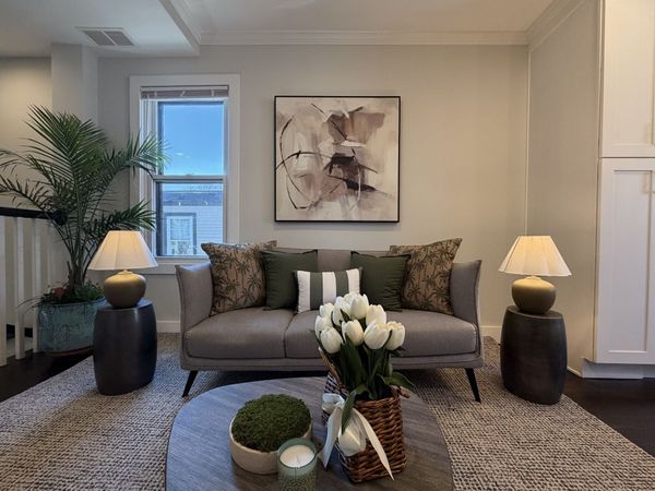57 Hurley St., Unit 3, Cambridge, MA 02141