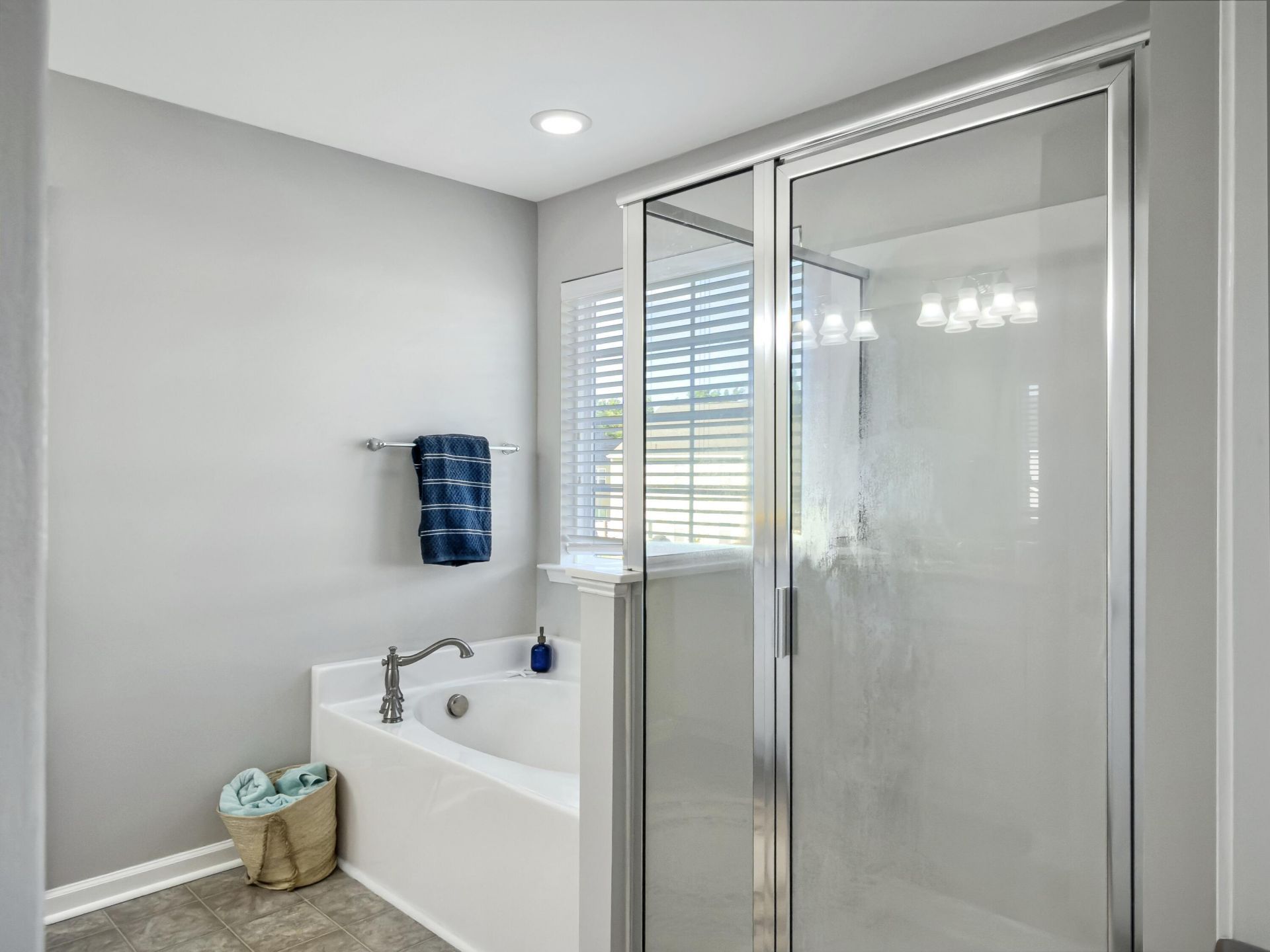 1505 Sanborll Landing Drive Photo 34