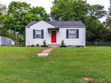 1204 Toisnot Avenue NE, Wilson, NC 27893