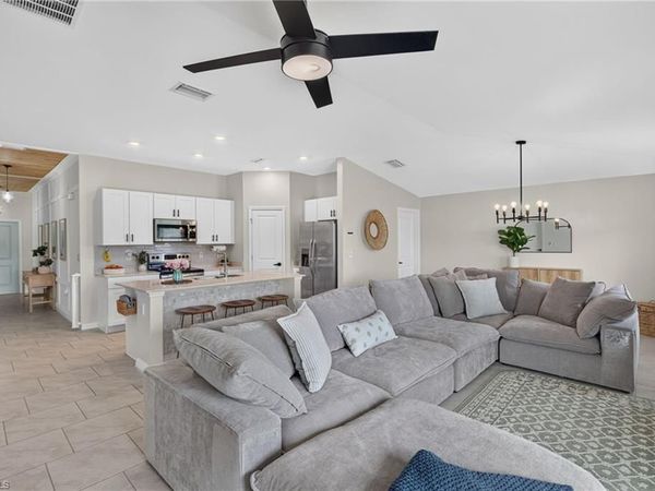 4085 San Clemente CT, NORTH FORT MYERS, FL 33917